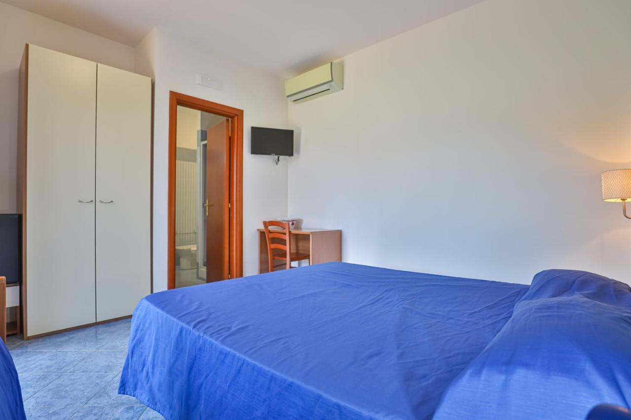 Villaggio Selene Mare Resort *